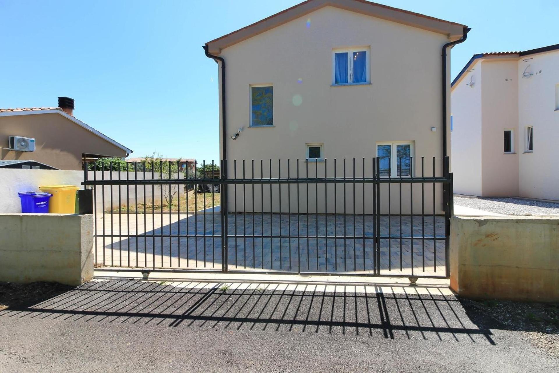 Mit Privatpool Fuer 7 Personen Ca 120 Qm In Medulin, Istrien Suedkueste Von Istrien Počitniška hiša Pula
