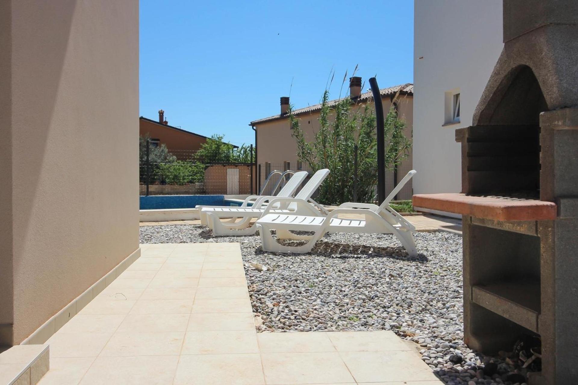 Mit Privatpool Fuer 7 Personen Ca 120 Qm In Medulin, Istrien Suedkueste Von Istrien *
